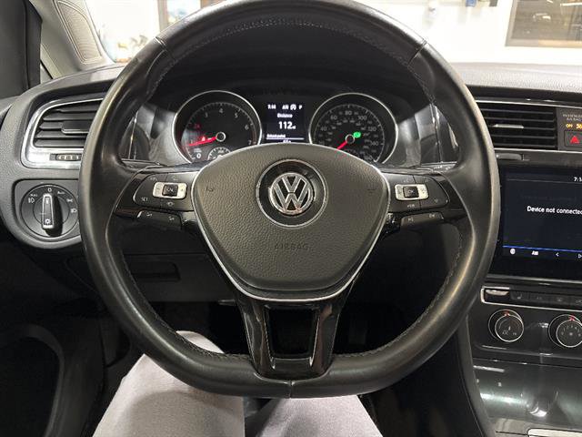 Used 2019 Volkswagen Golf SE image 15