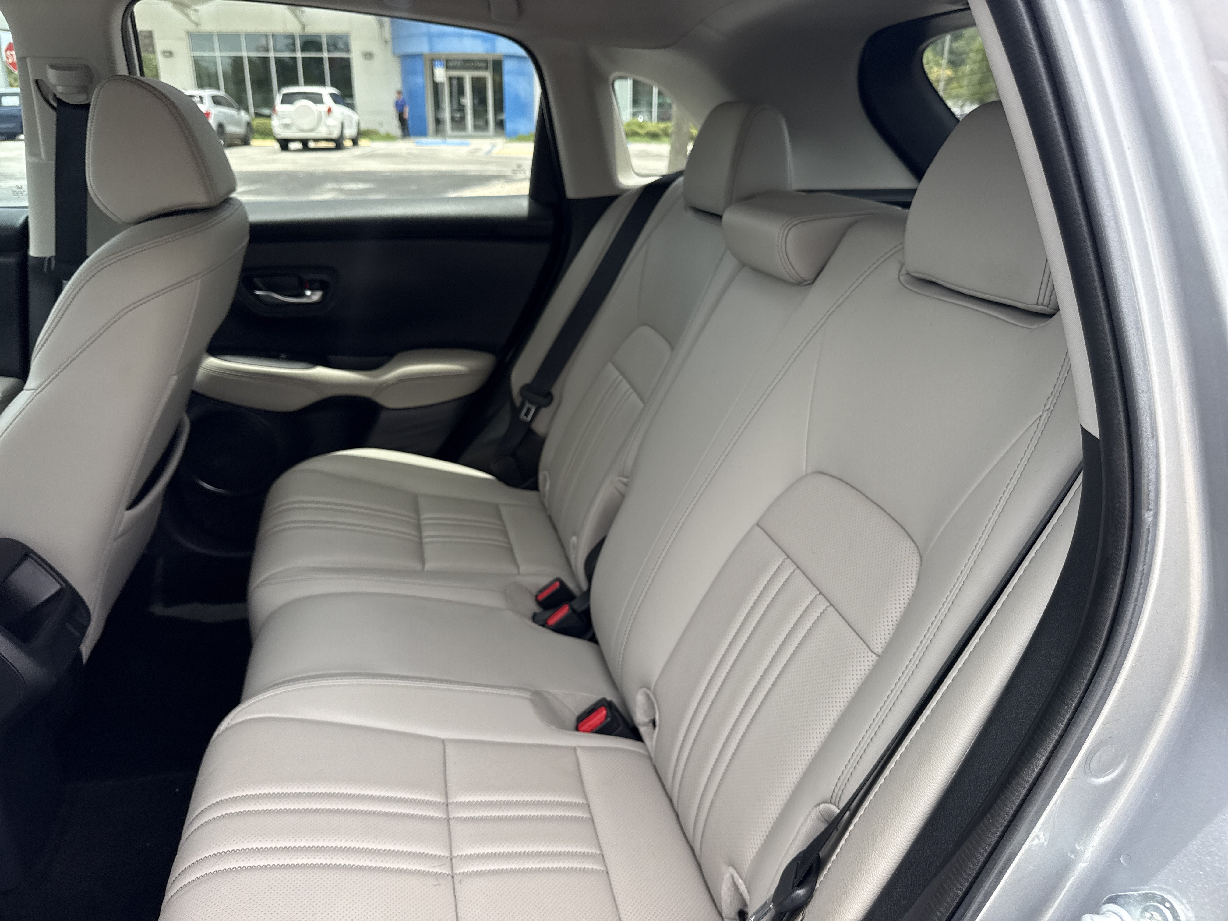 Certified 2025 Honda HR-V EX-L image 23