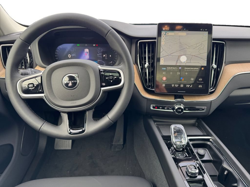 New 2026 Volvo XC60 B5 Plus w/ Protection Package Premier AWD/4WD image 25