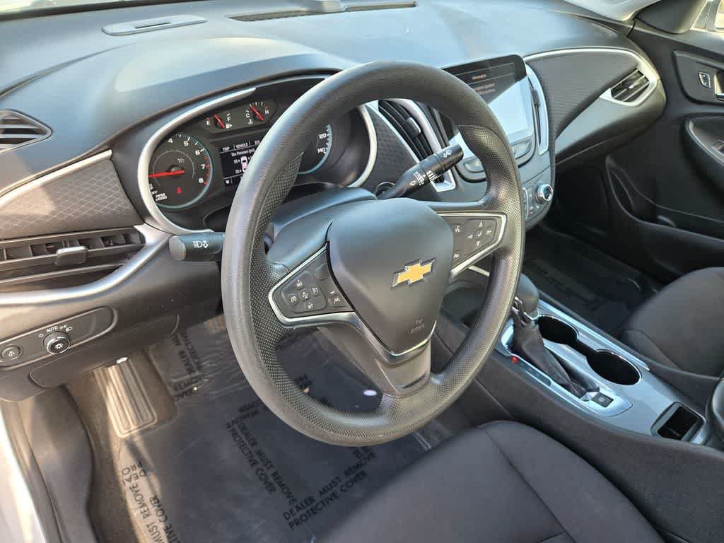 Used 2024 Chevrolet Malibu LT FWD image 10