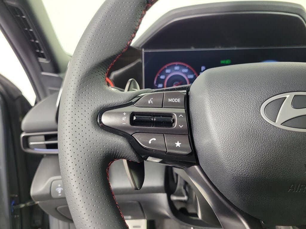 New 2026 Hyundai Elantra N Line FWD image 34
