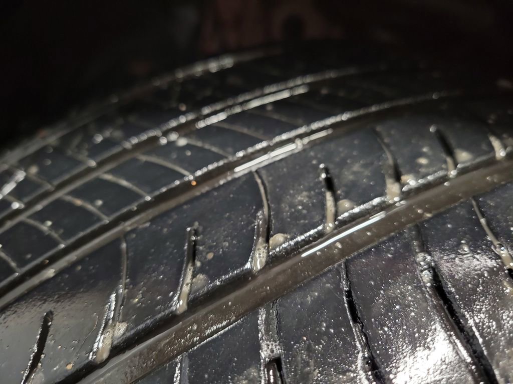 Used 2024 Toyota Camry SE image 11