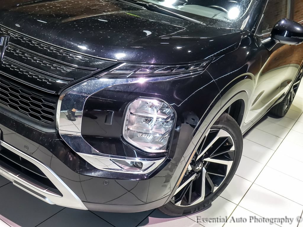 Used 2024 Mitsubishi Outlander SE AWD/4WD image 8