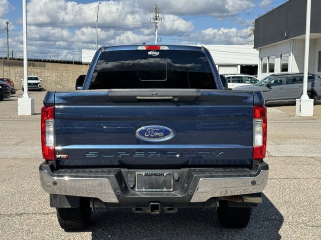 Used 2017 Ford F250 Lariat w/ Lariat Ultimate Package image 4