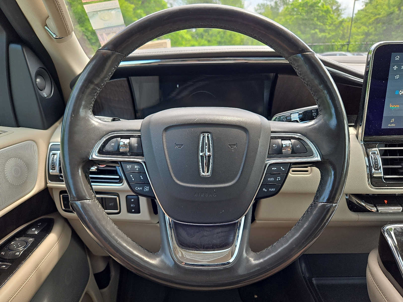 Used 2020 Lincoln Navigator Reserve w/ Luxury Package AWD/4WD image 19