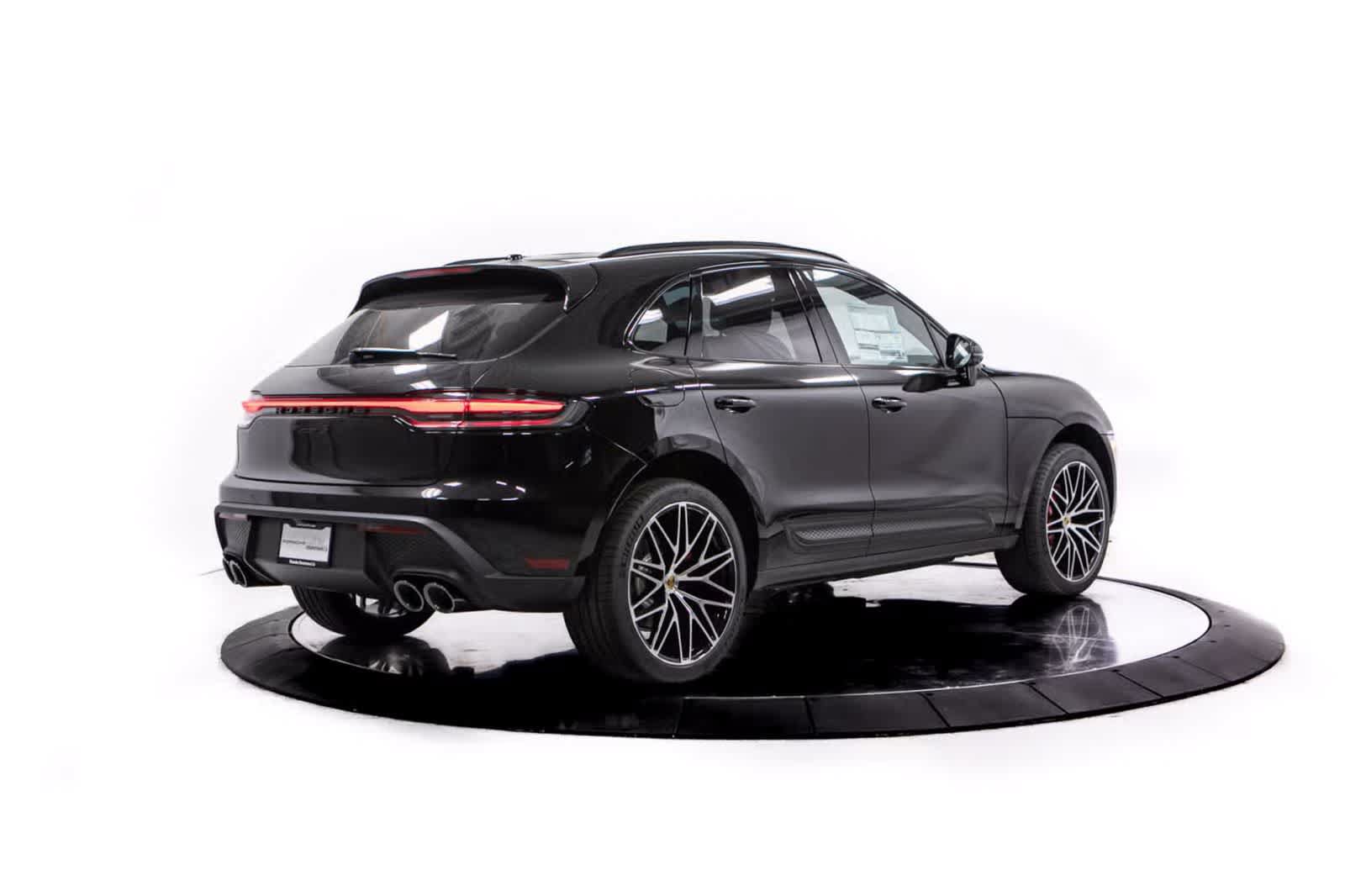 Certified 2026 Porsche Macan S AWD/4WD image 7