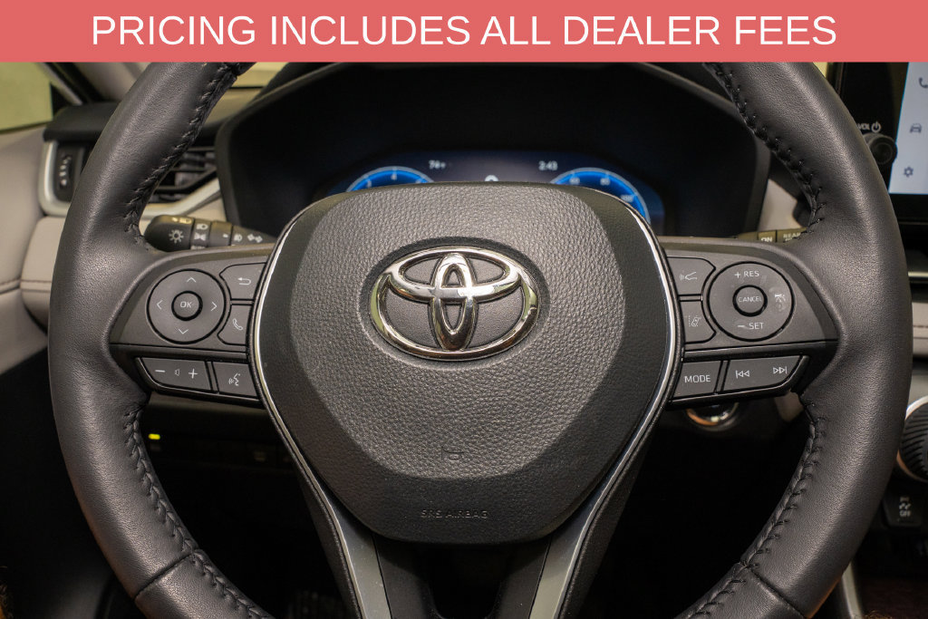Used 2024 Toyota RAV4 Limited FWD image 20