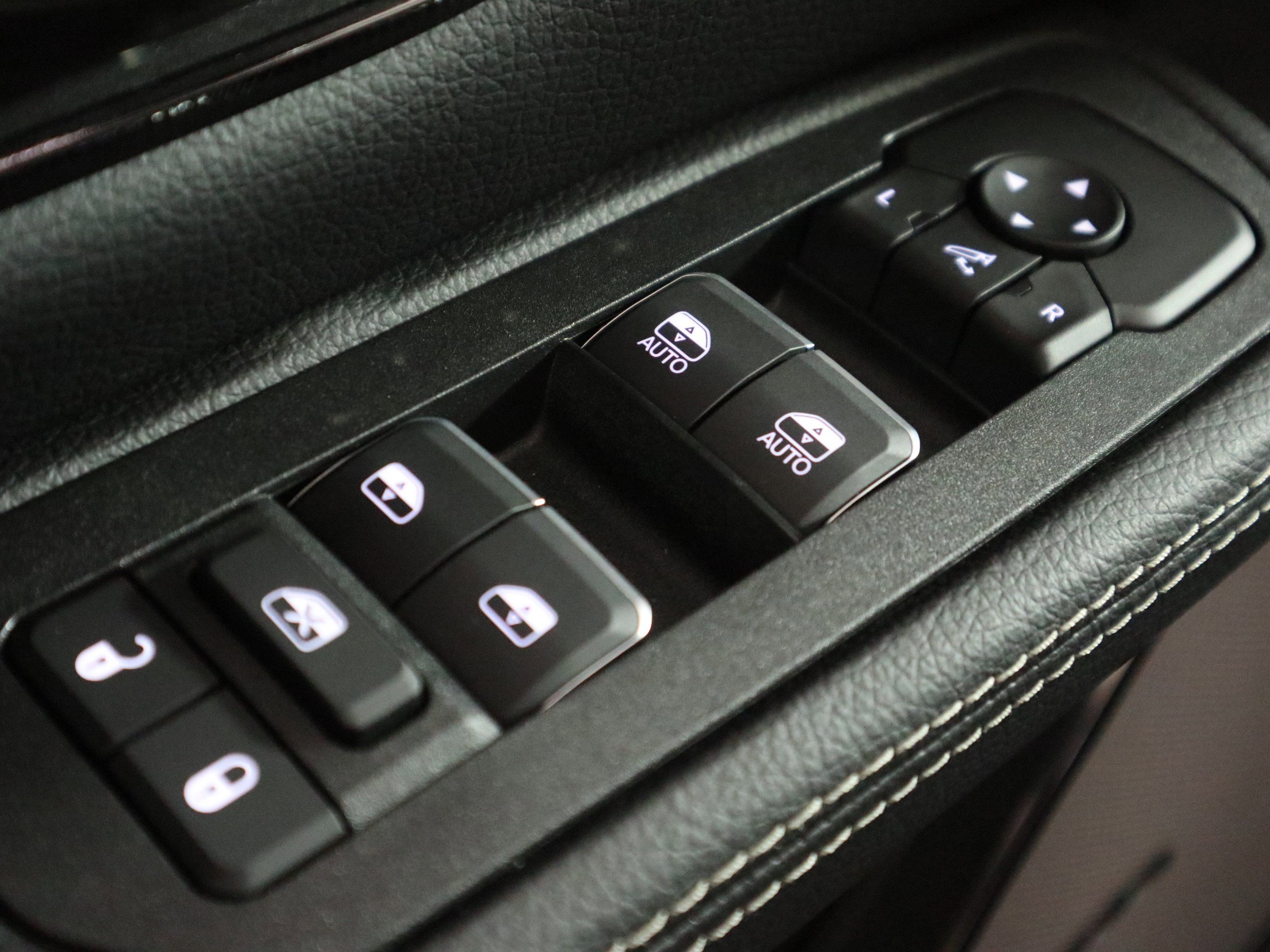 New 2026 RAM 1500 Rebel image 32