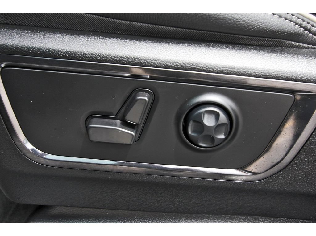 Used 2023 RAM 1500 Limited w/ Body Color Bumper Group AWD/4WD image 29
