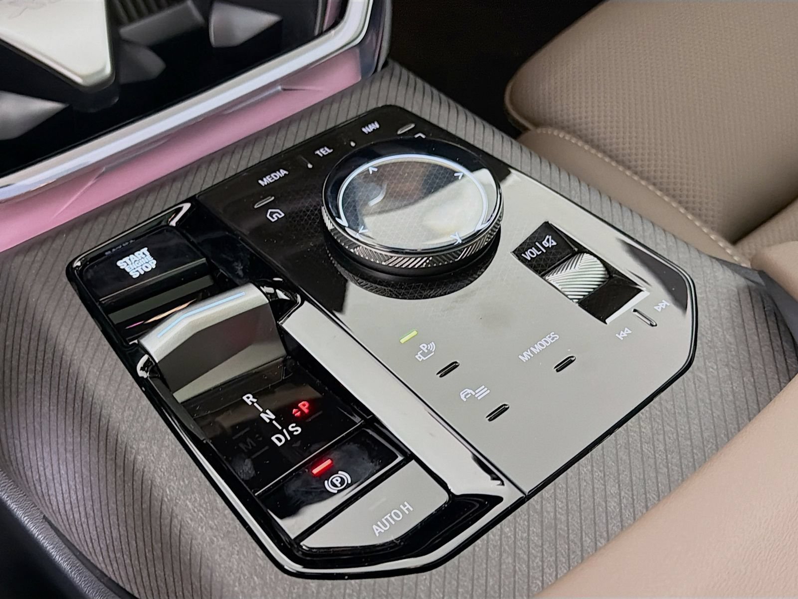 New 2026 BMW X3 xDrive30i w/ Premium Package AWD/4WD image 19