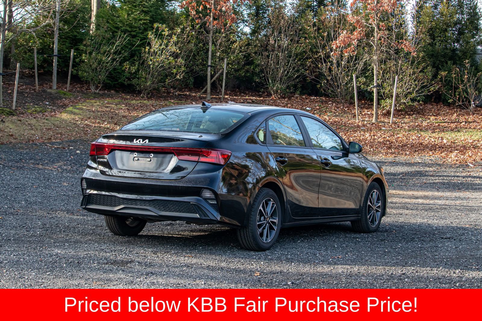 Used 2024 Kia Forte LXS FWD image 8