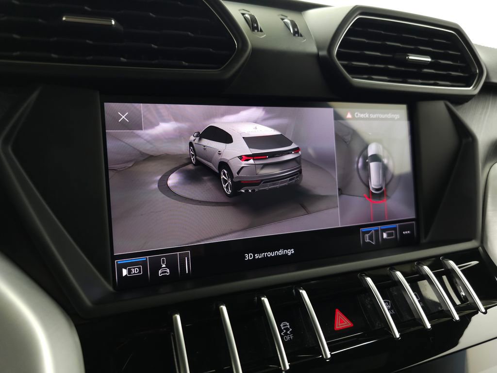 Used 2019 Lamborghini Urus AWD/4WD image 31
