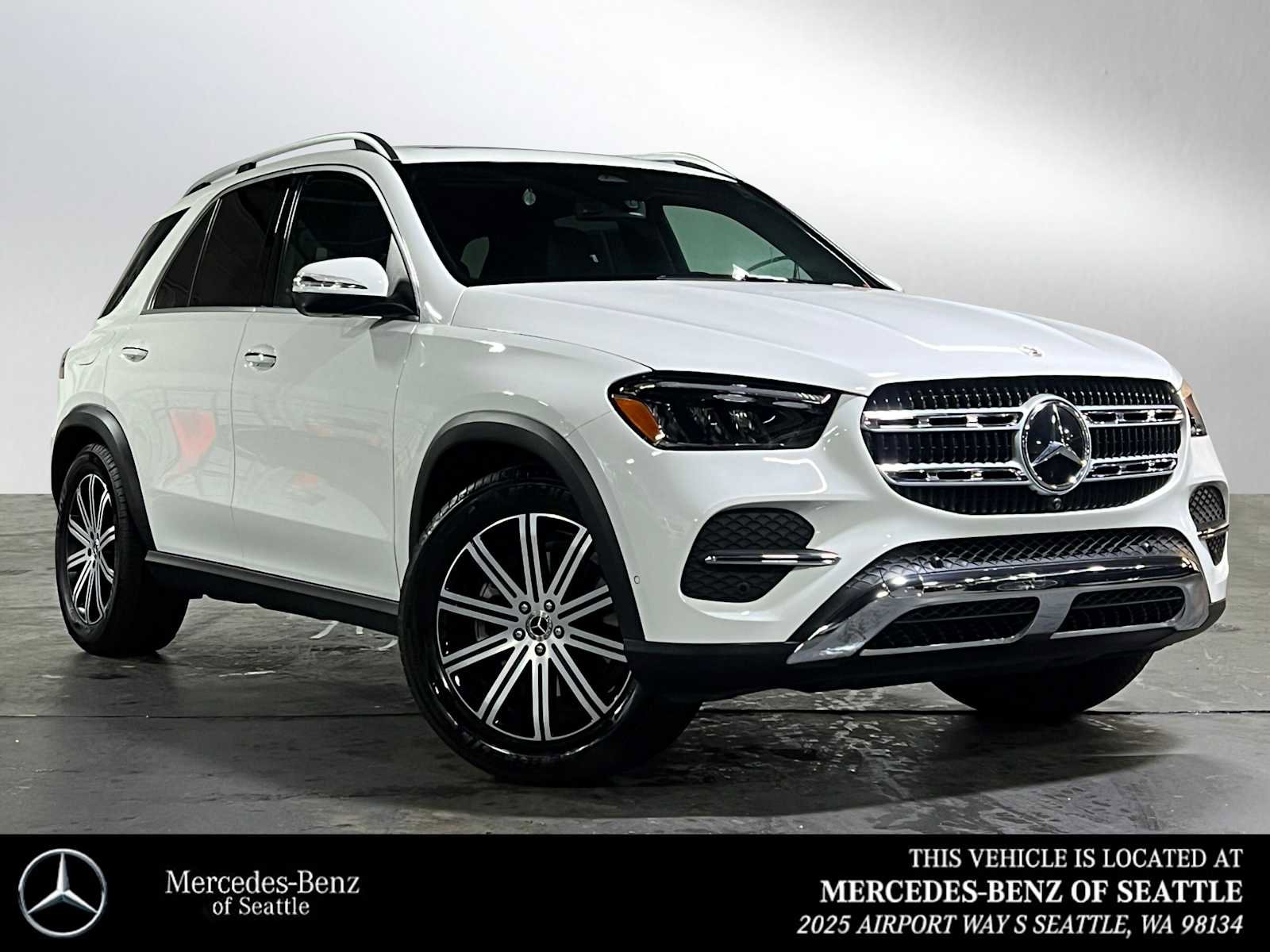 Used 2025 Mercedes-Benz GLE 350 4MATIC image 1