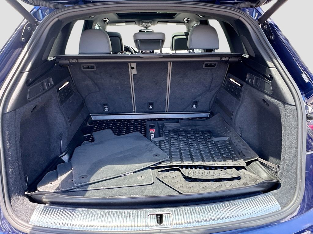 Used 2019 Audi SQ5 Premium Plus AWD/4WD image 29