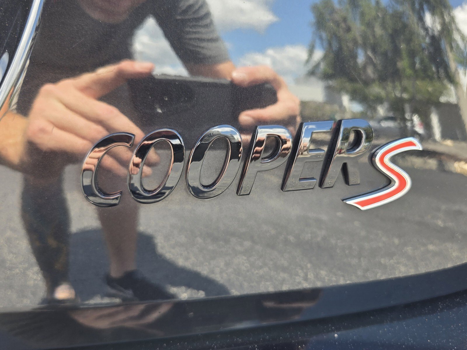 Used 2023 MINI Cooper S w/ Signature Upholstery Package FWD image 13
