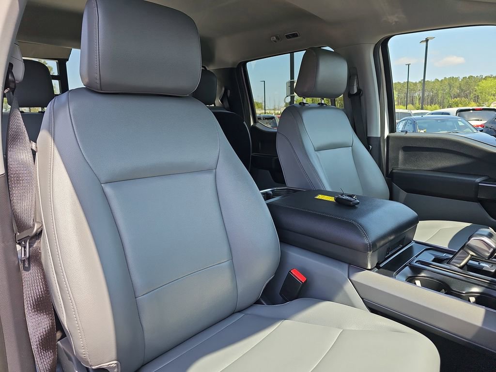 Used 2023 Ford F150 Lightning Pro image 13