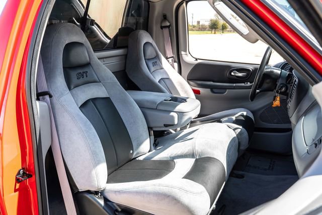 Used 2004 Ford F150 Lightning image 26