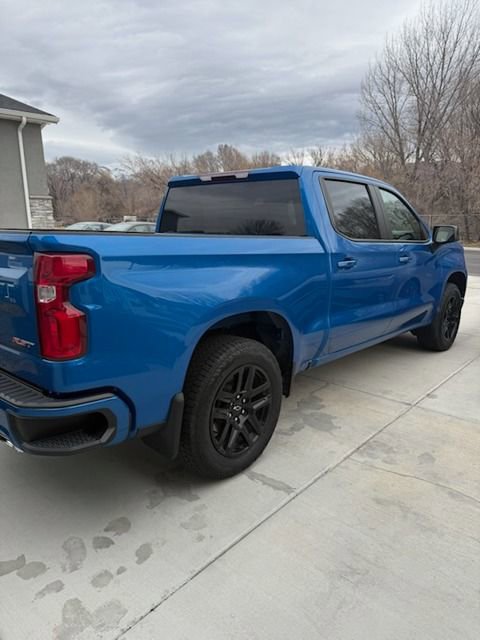 Used 2023 Chevrolet Silverado 1500 RST w/ Z71 Off-Road Package image 2
