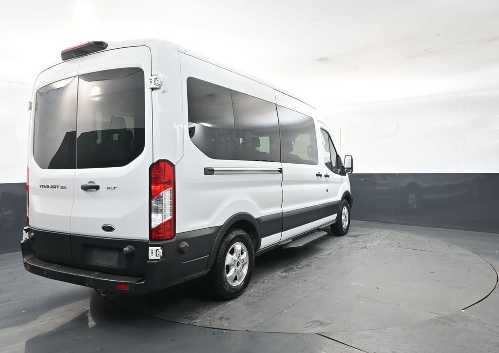 Used 2019 Ford Transit 350 XLT image 5