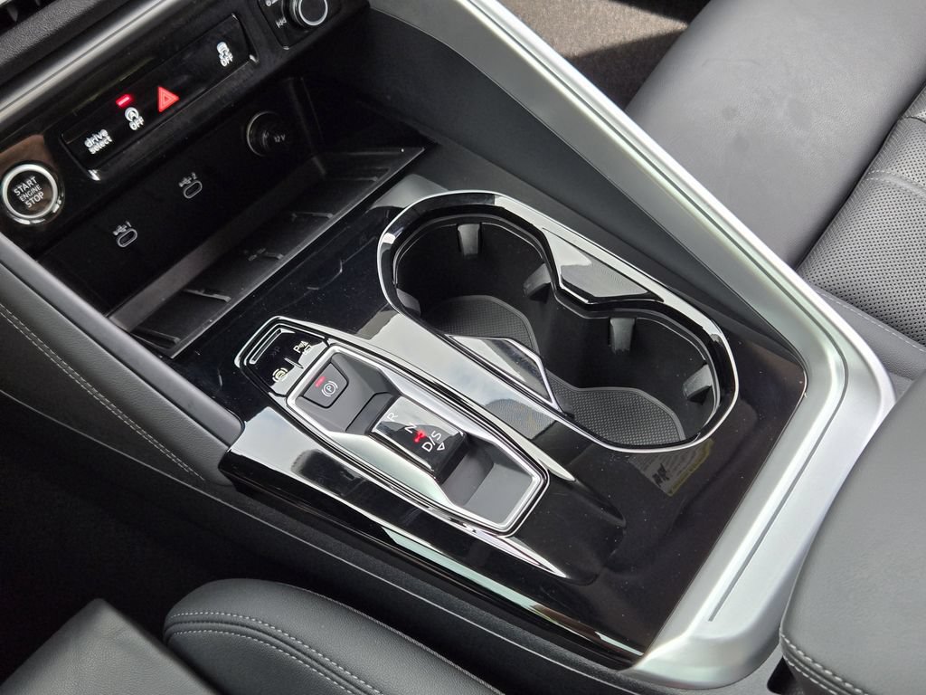 Certified 2025 Audi Q5 Premium Plus w/ Premium Plus AWD/4WD image 25