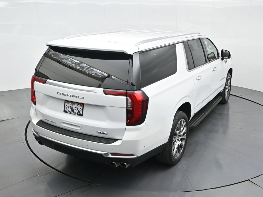 Used 2025 GMC Yukon XL Denali image 56