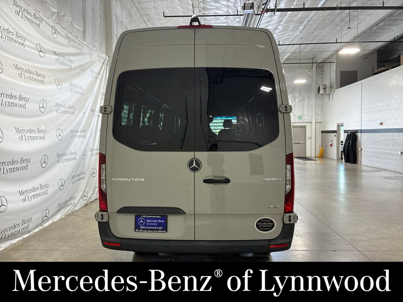 Used 2022 Mercedes-Benz Sprinter 2500 image 5