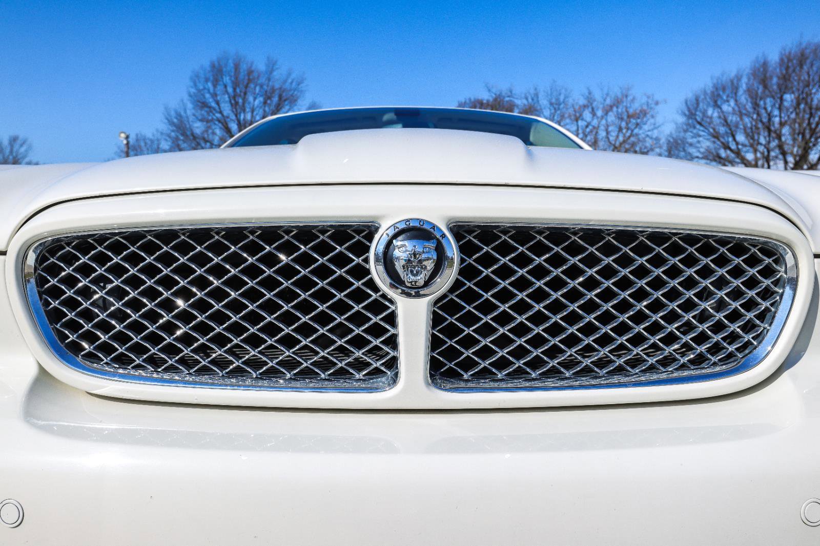 Used 2008 Jaguar XJ8 L image 15