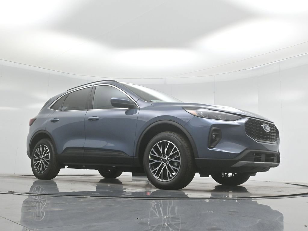 New 2025 Ford Escape SE w/ PHEV Premium Package image 3