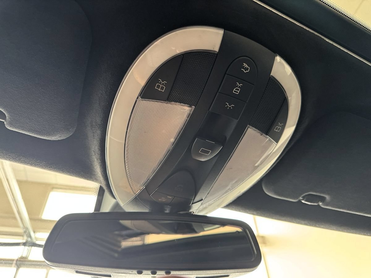 Used 2006 Mercedes-Benz CLS 55 AMG image 43
