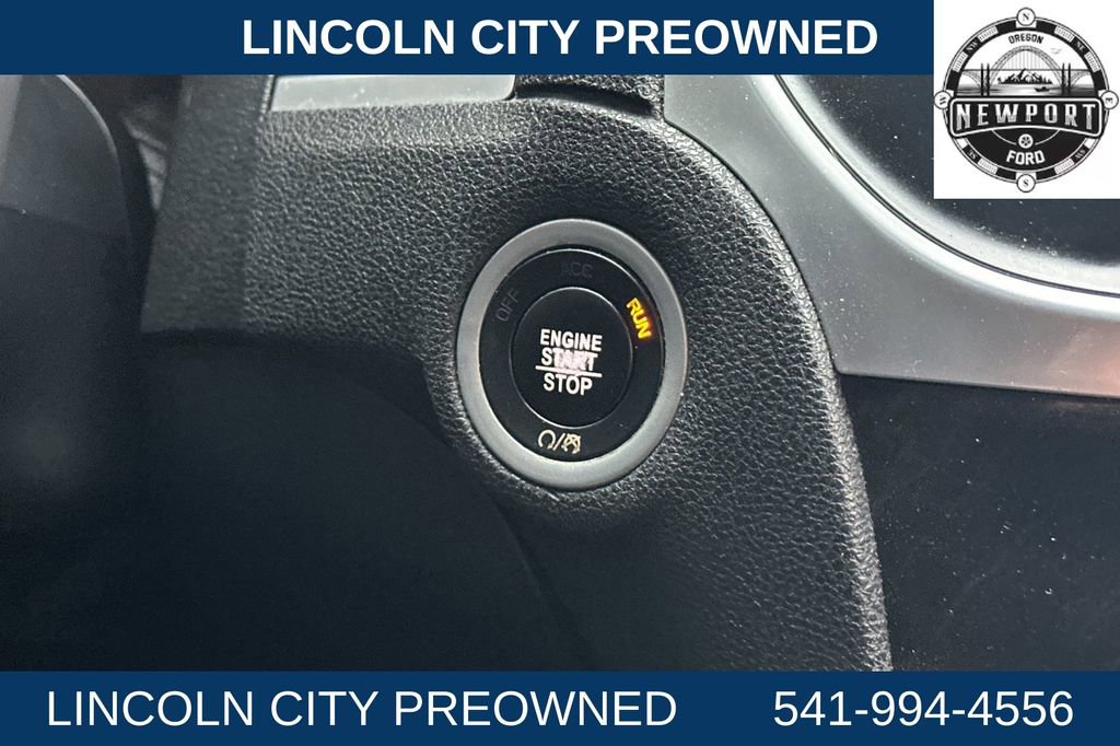 Used 2018 Chrysler 300 Limited image 20