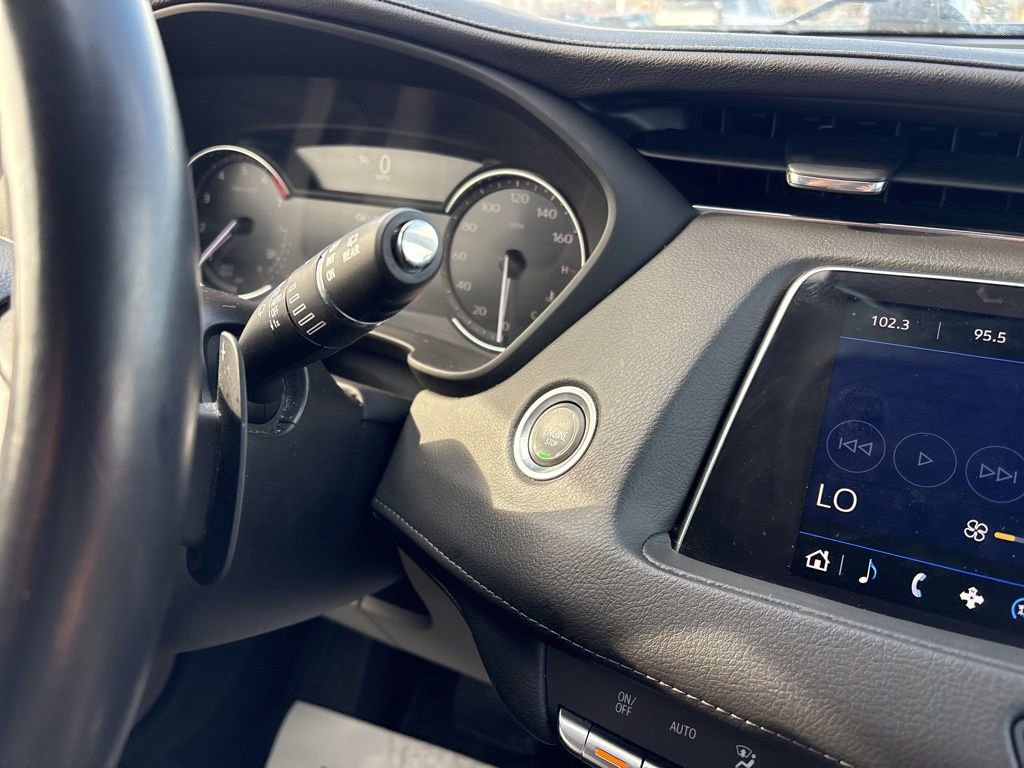 Used 2023 Cadillac XT4 Premium Luxury image 47