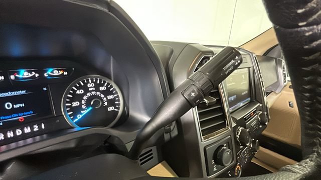 Used 2015 Ford F150 XLT w/ Equipment Group 302A Luxury AWD/4WD image 20