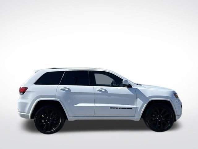 Used 2019 Jeep Grand Cherokee Altitude AWD/4WD image 19