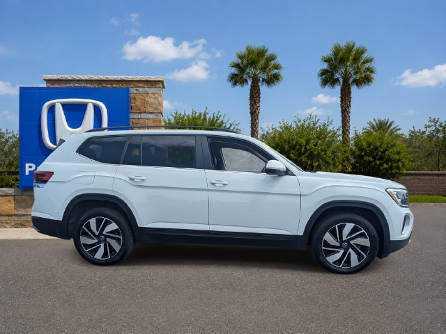 Used 2024 Volkswagen Atlas SE AWD/4WD image 6