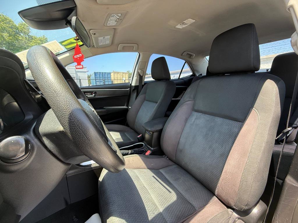 Used 2019 Toyota Corolla LE FWD image 15