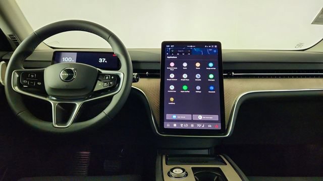 New 2026 Volvo EX90 Plus RWD image 25