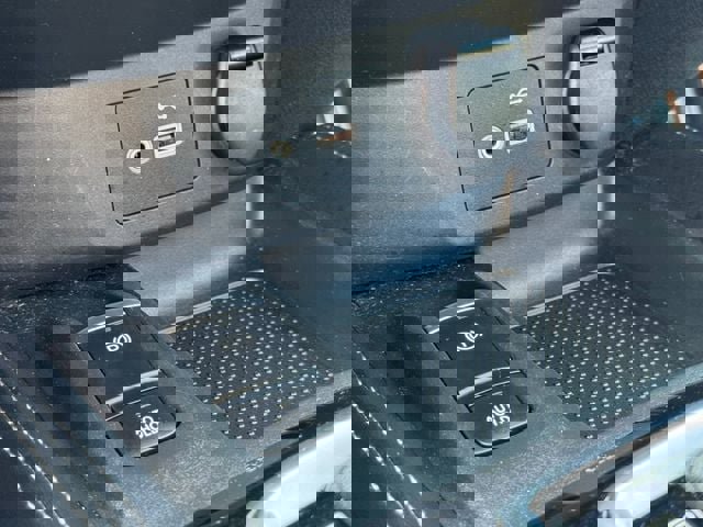 Used 2019 Nissan Rogue SL w/ Premium Package AWD/4WD image 36