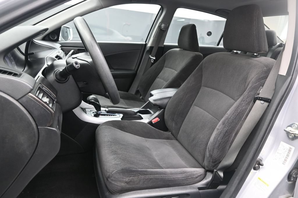 Used 2013 Honda Accord EX image 15