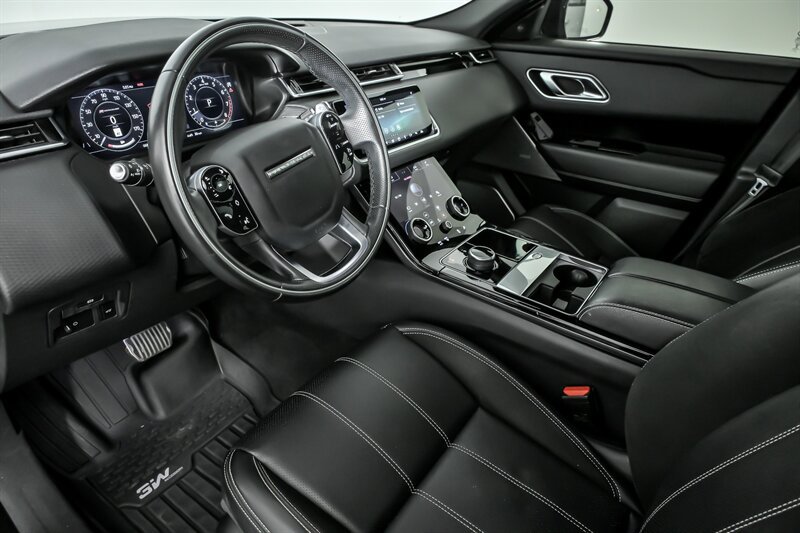 Used 2020 Land Rover Range Rover Velar R-Dynamic S AWD/4WD image 18