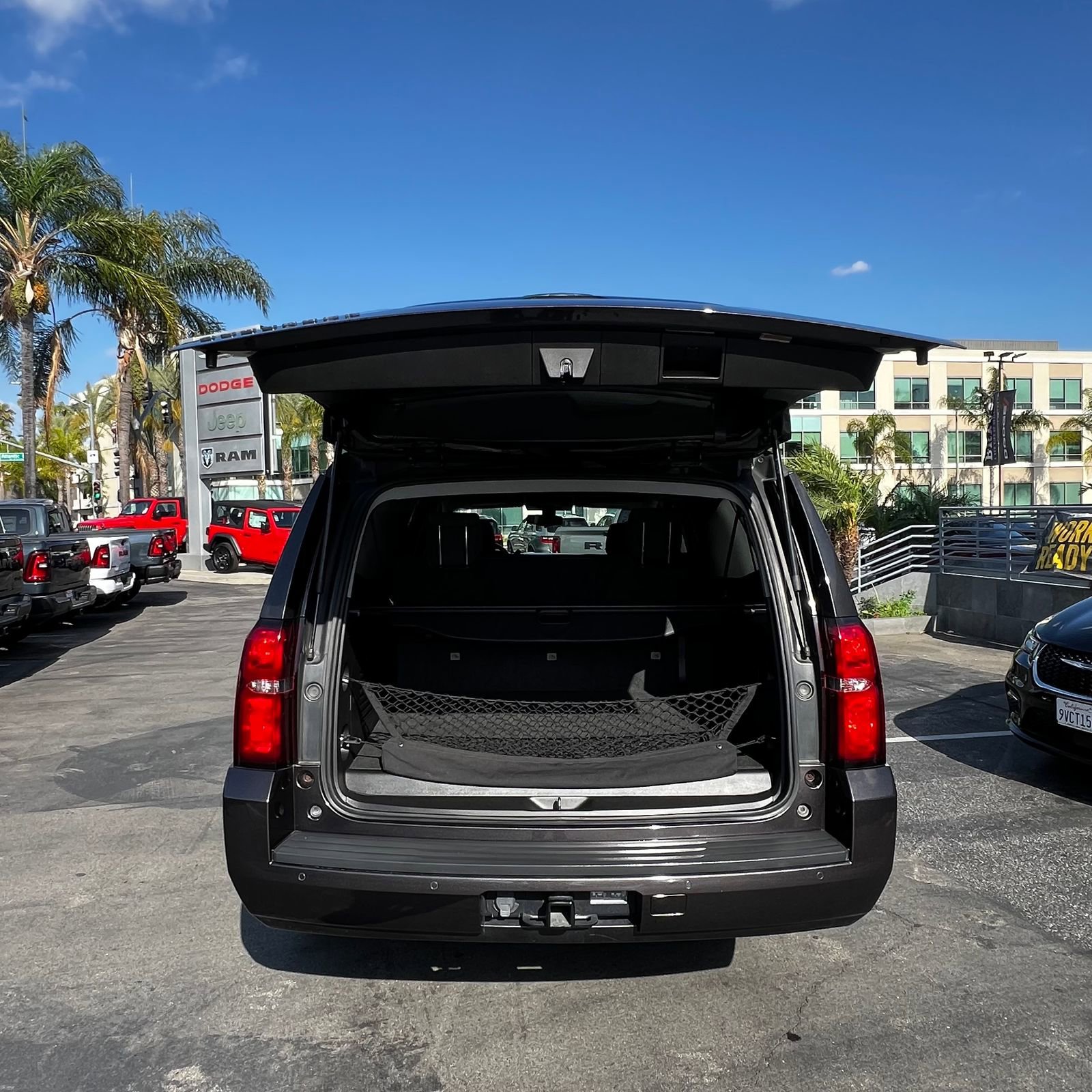 Used 2015 Chevrolet Suburban LS w/ Max Trailering Package RWD image 7