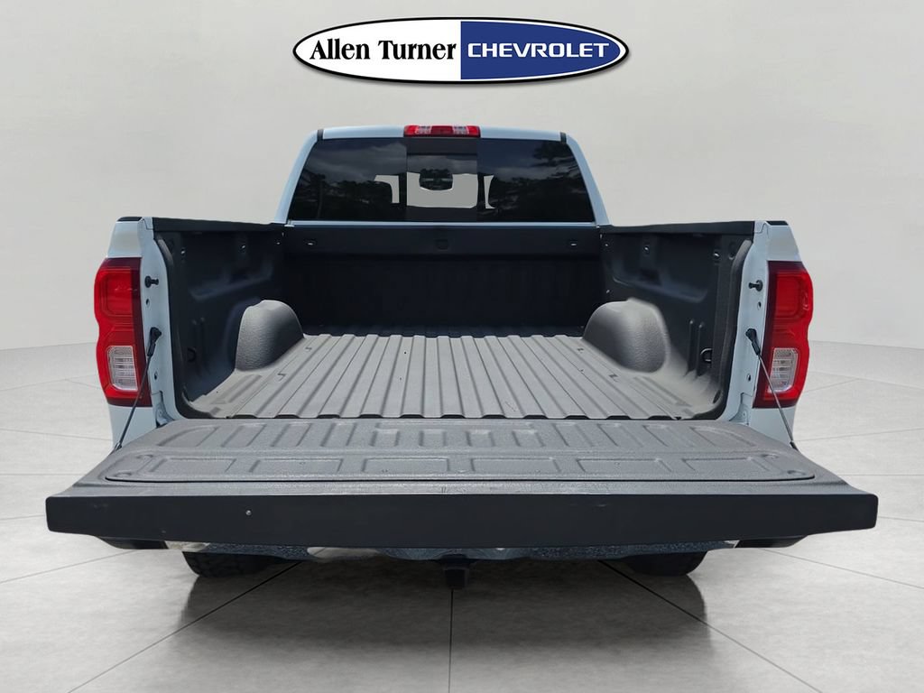 Used 2018 Chevrolet Silverado 1500 LTZ w/ Sport Package RWD image 7