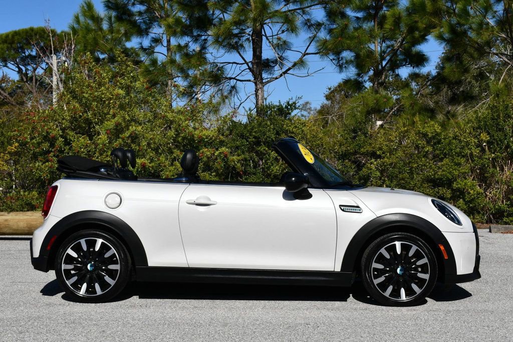 Used 2024 MINI Cooper S w/ Seaside Edition image 8