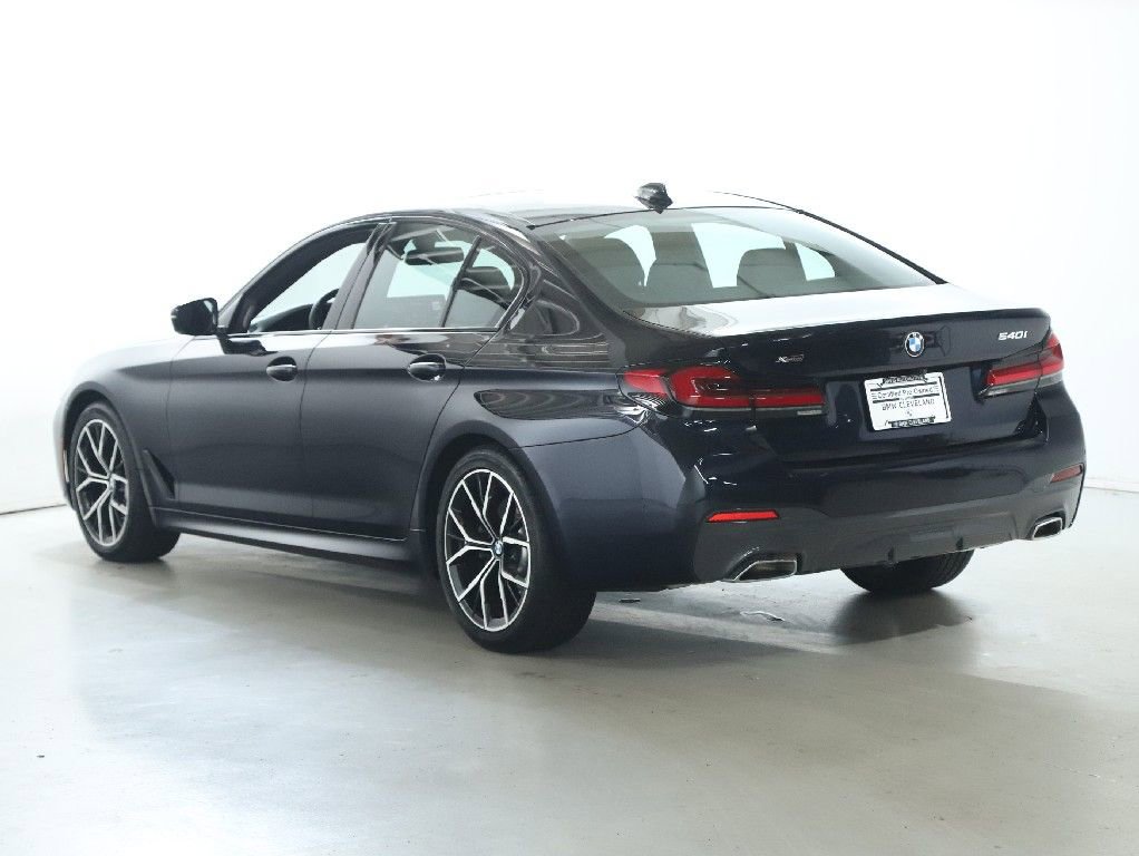Certified 2022 BMW 540i xDrive w/ M Sport Package image 42