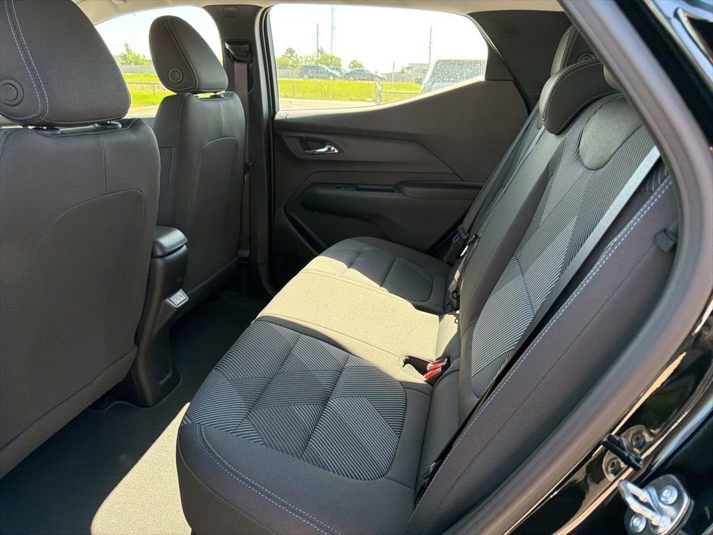 New 2027 Chevrolet Bolt LT w/ Comfort Package FWD image 13