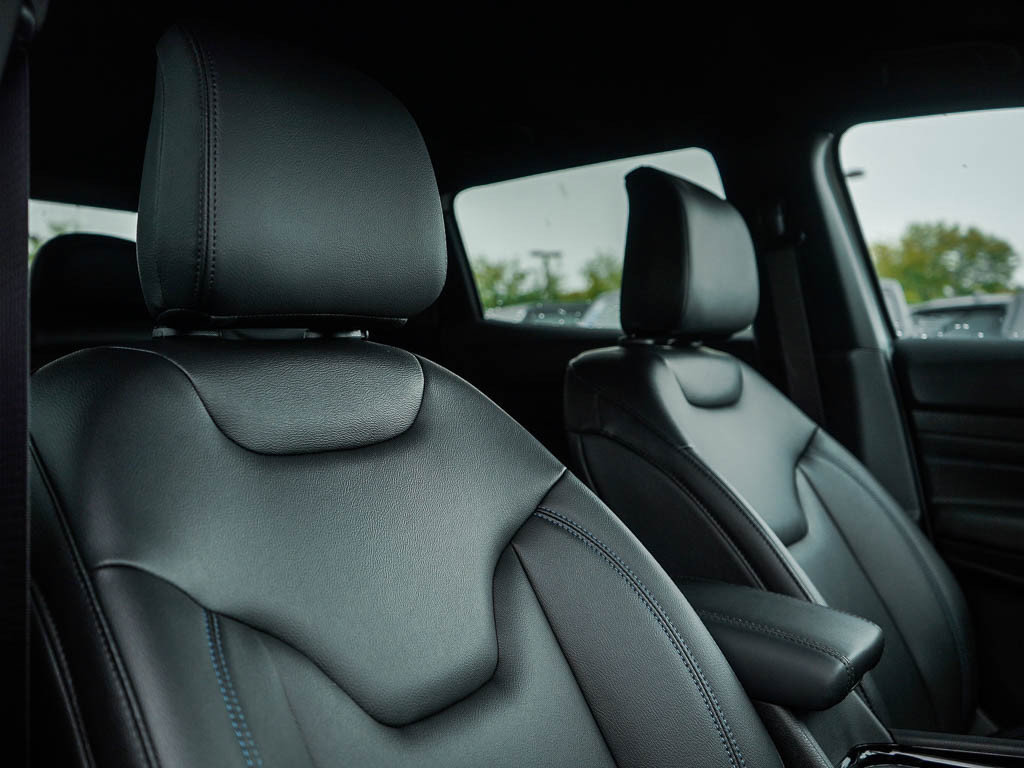 New 2026 Jeep Compass Limited AWD/4WD image 12