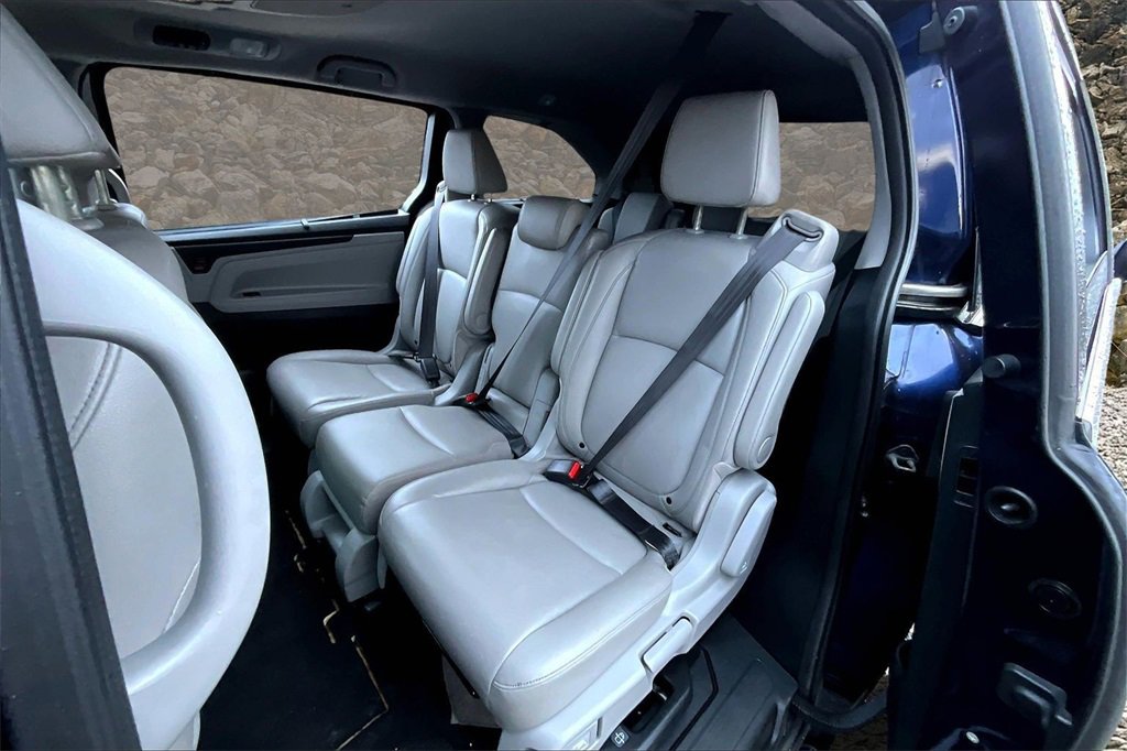 Used 2023 Honda Odyssey Touring image 23
