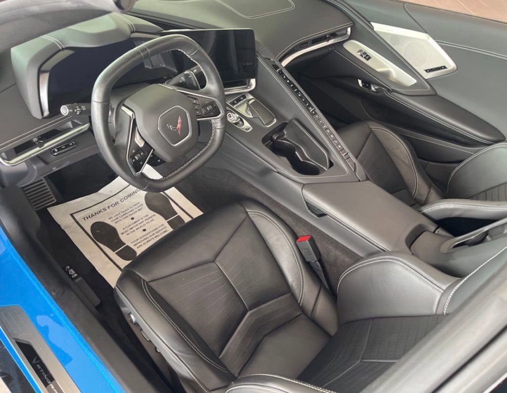 Used 2020 Chevrolet Corvette Stingray Preferred Conv w/ 2LT Preferred Equipment Group RWD image 29