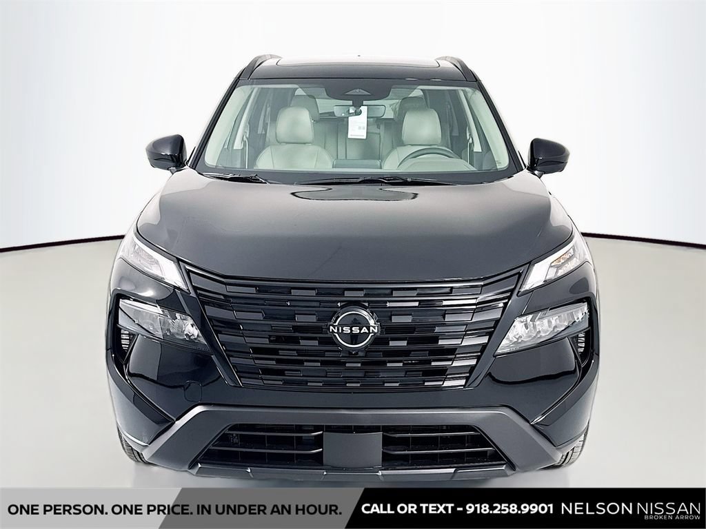 New 2026 Nissan Rogue Dark Armor FWD image 2