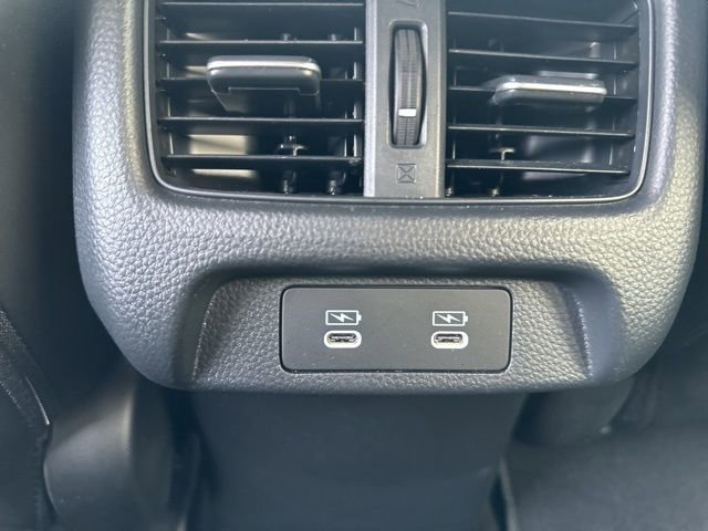 Used 2025 Acura ADX A-Spec image 17