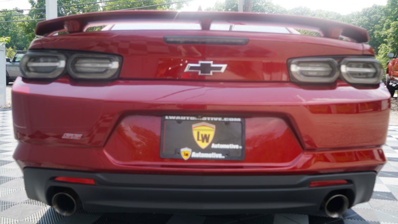 Used 2022 Chevrolet Camaro SS RWD image 20